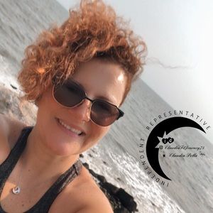 Meet your posher 🦩